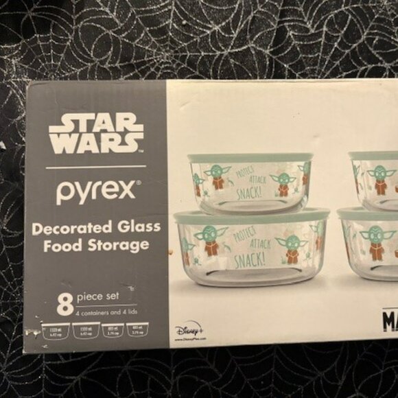 New in Box Star Wars The Mandalorian Pyrex 8 Piece Glass Food Storage Set - Picture 1 of 5